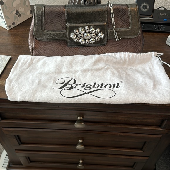 Brighton embossed shoulder bag - Picture 1 of 9